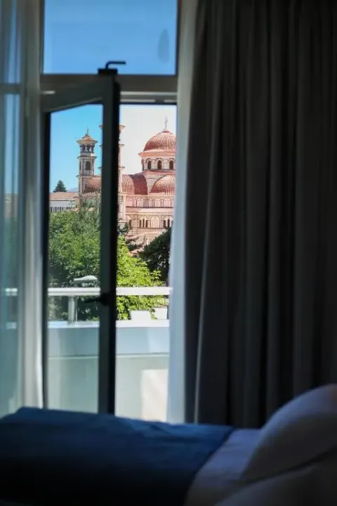 Sky Hotel