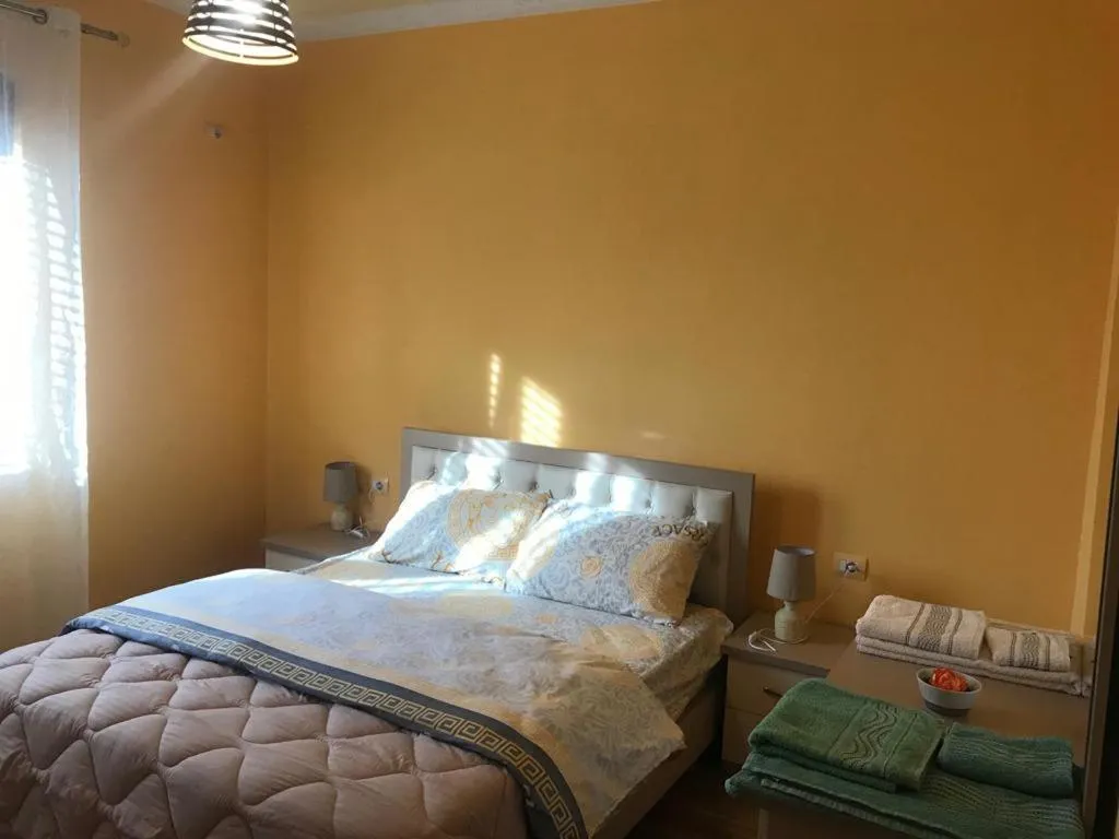 SARA'S VILLA