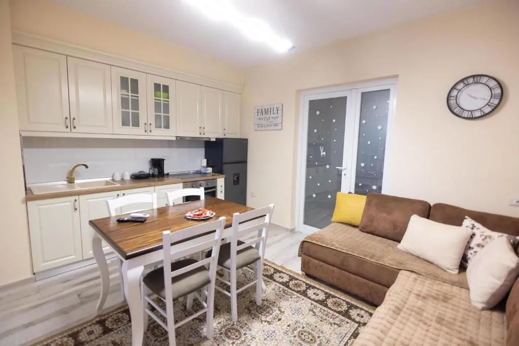 Korca Luxury Apartments & Rooms