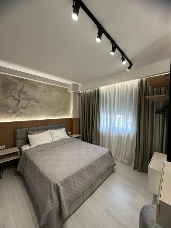 Emma Suite