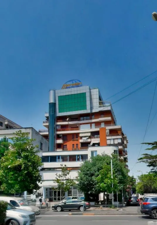 Stayinn Emerald Shkoder