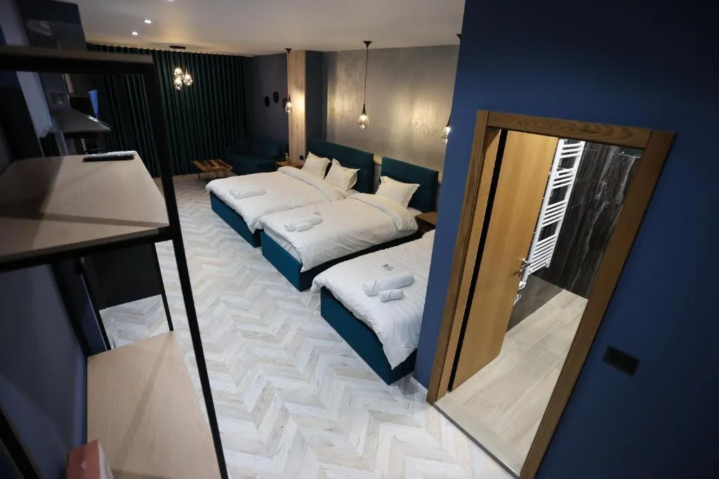 B.G Luxury Suites