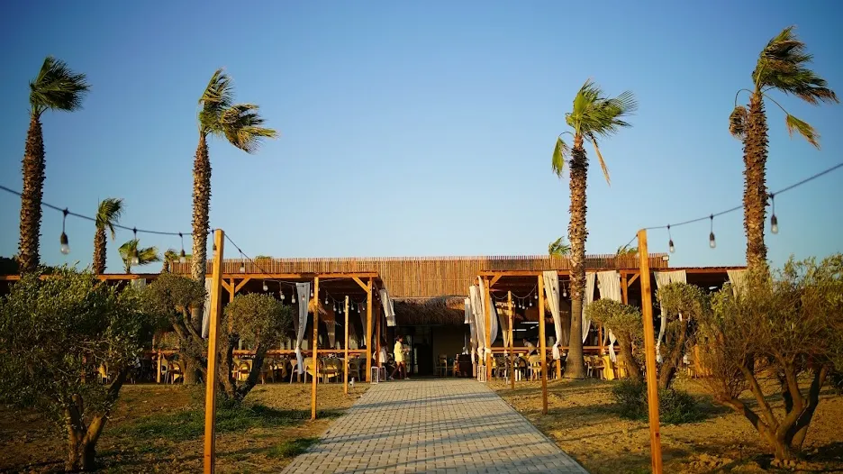 Steak & fish restaurant