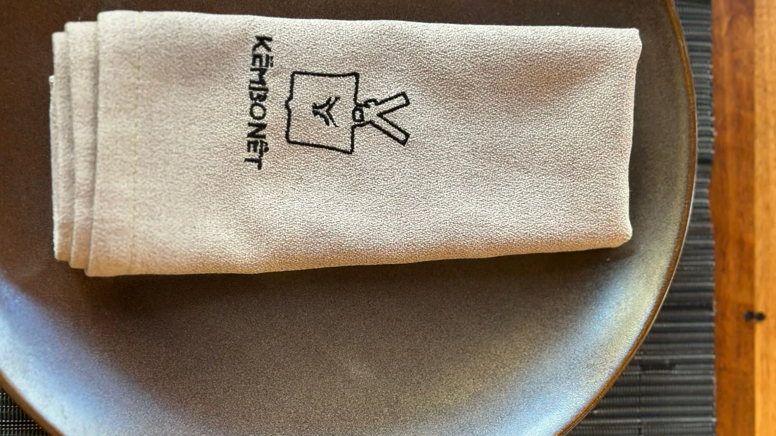 Kembonet restorant