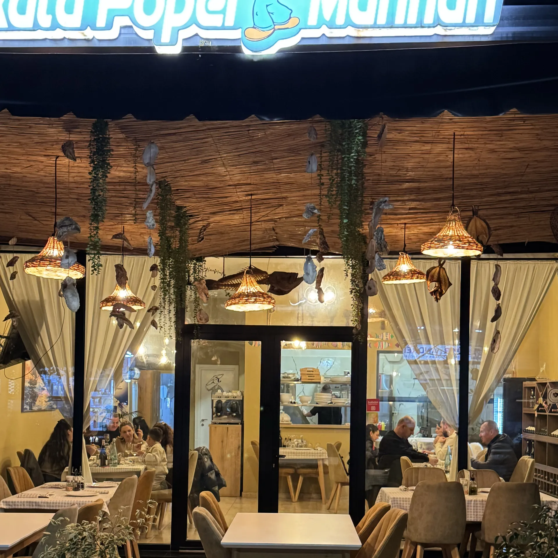Popey marinari restaurant